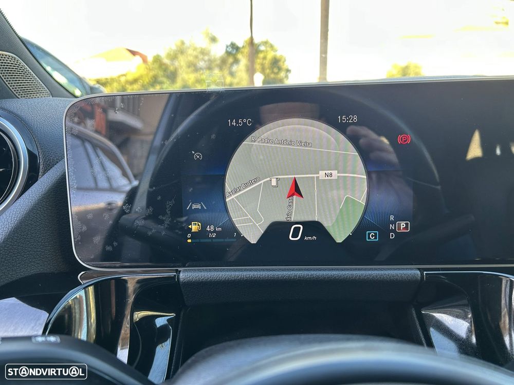 Mercedes-Benz B 180 d 7G-DCT Progressive - 33