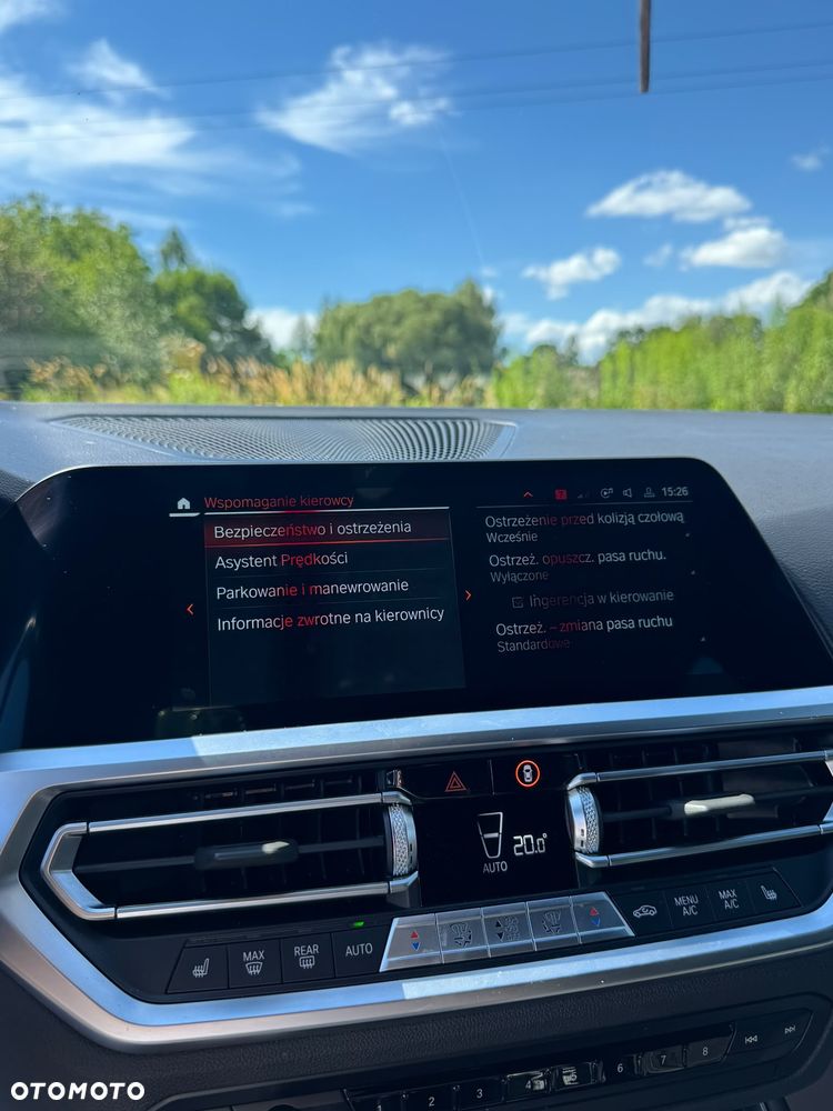 BMW Seria 3 320d xDrive Sport Line Shadow - 29
