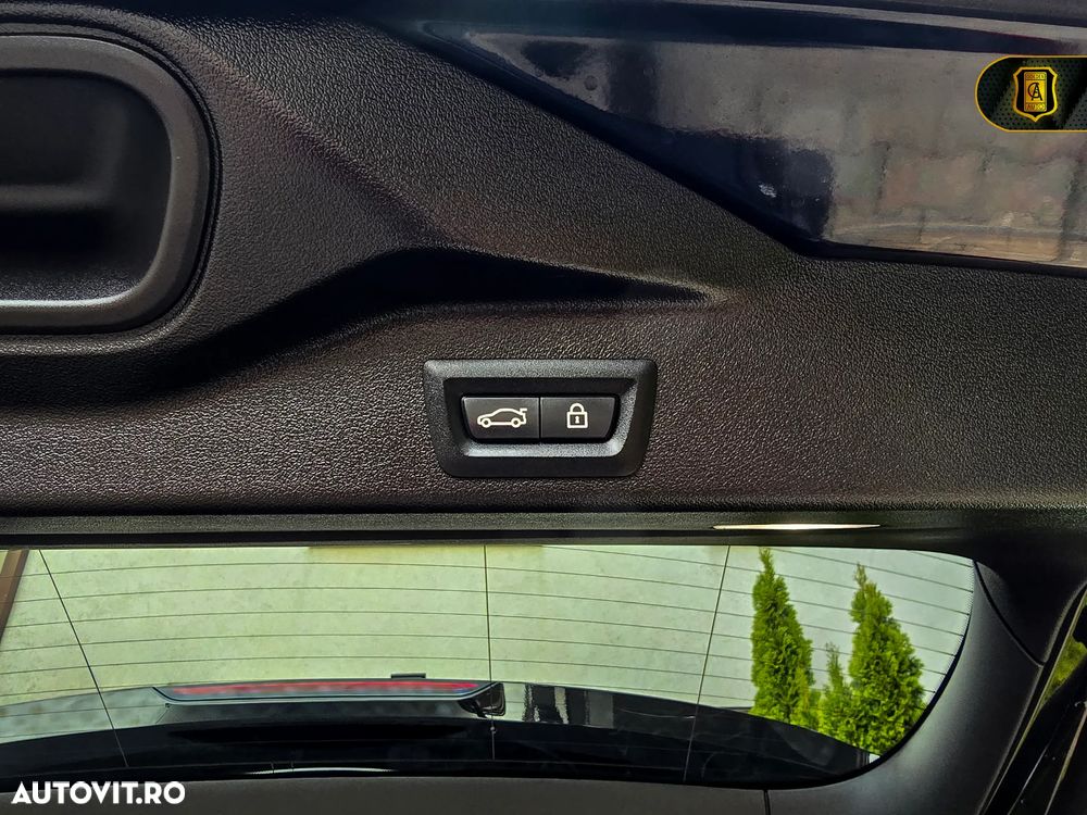 BMW X5 xDrive30d xLine - 37