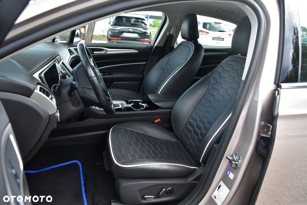 Ford Mondeo 2.0 Start-Stopp CVT Vignale - 20