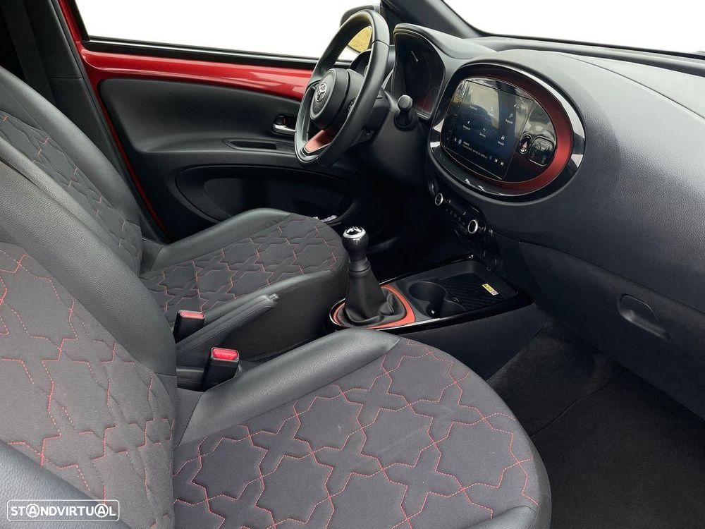 Toyota Aygo X 1.0 Envy - 7