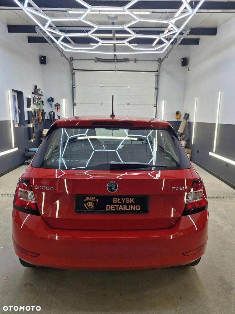 Skoda Fabia 1.0 Ambition - 10