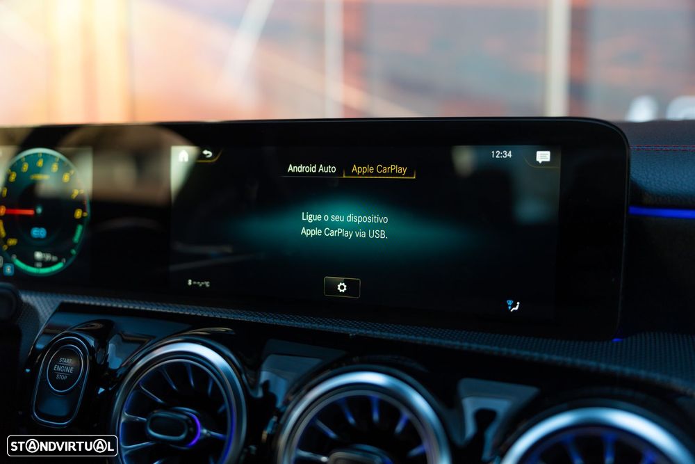 Mercedes-Benz CLA 250 e 8G-DCT AMG Line - 12