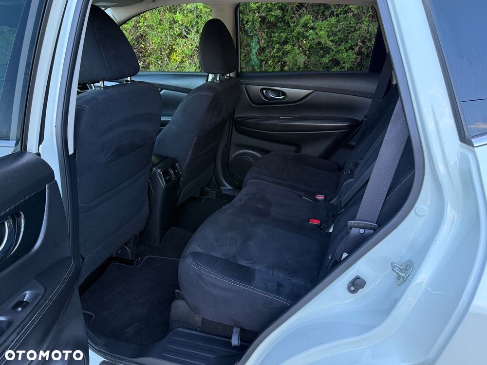 Nissan X-Trail 1.6 DCi Tekna 2WD Xtronic 7os - 12