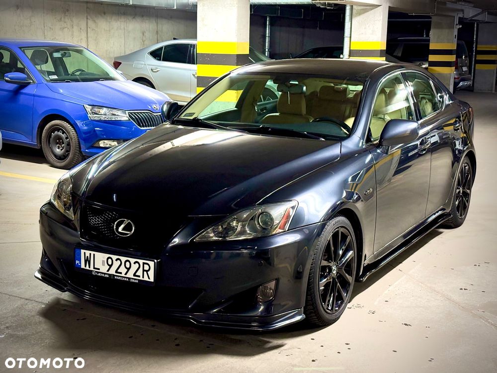Lexus IS 250 Prestige - 1