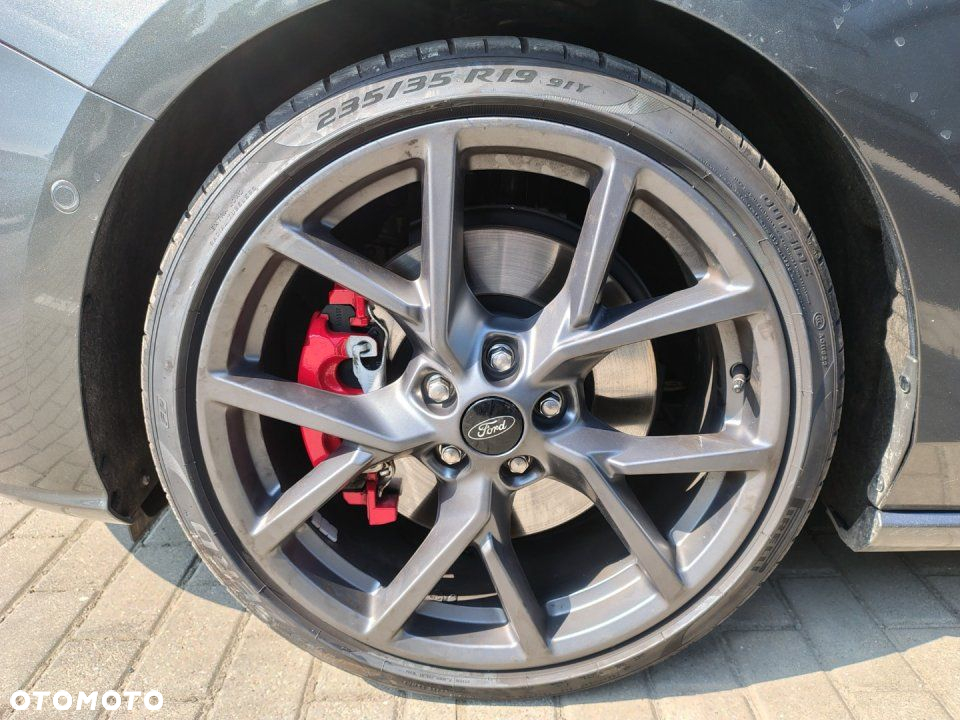 Ford Focus - 7