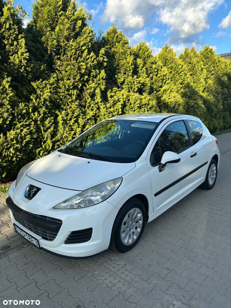 Peugeot 207 - 2