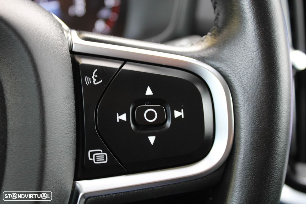 Volvo V60 2.0 D3 Momentum Plus Geartronic - 31