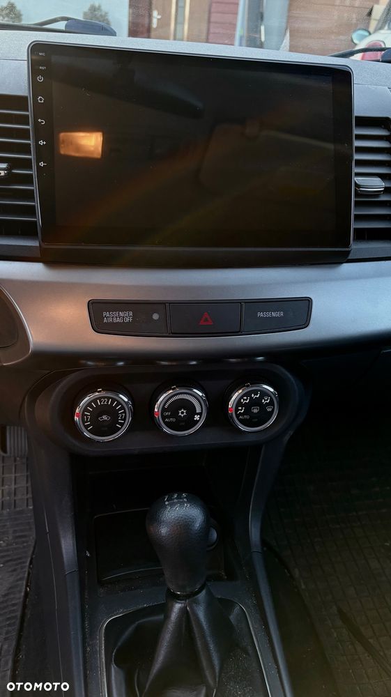 Mitsubishi Lancer 1.8 Invite LPG - 5