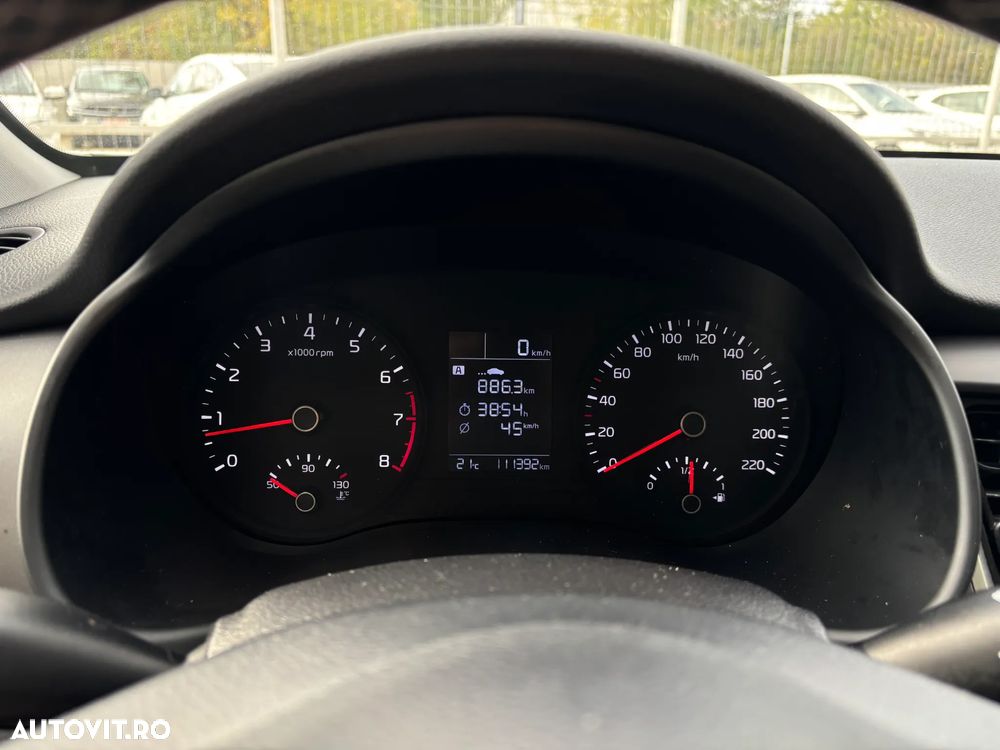 Kia Stonic 1.2 MPI 5MT Trend - 19
