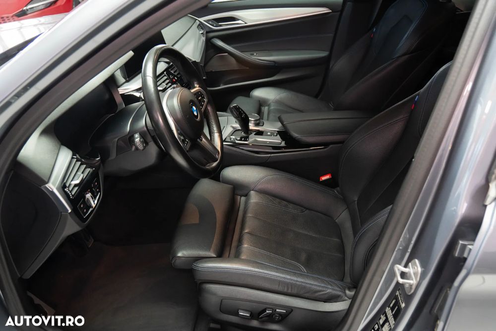 BMW Seria 5 530d xDrive Aut. Sport Line - 19