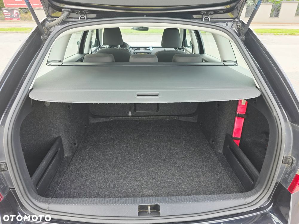 Skoda Octavia 2.0 TDI Style DSG - 40
