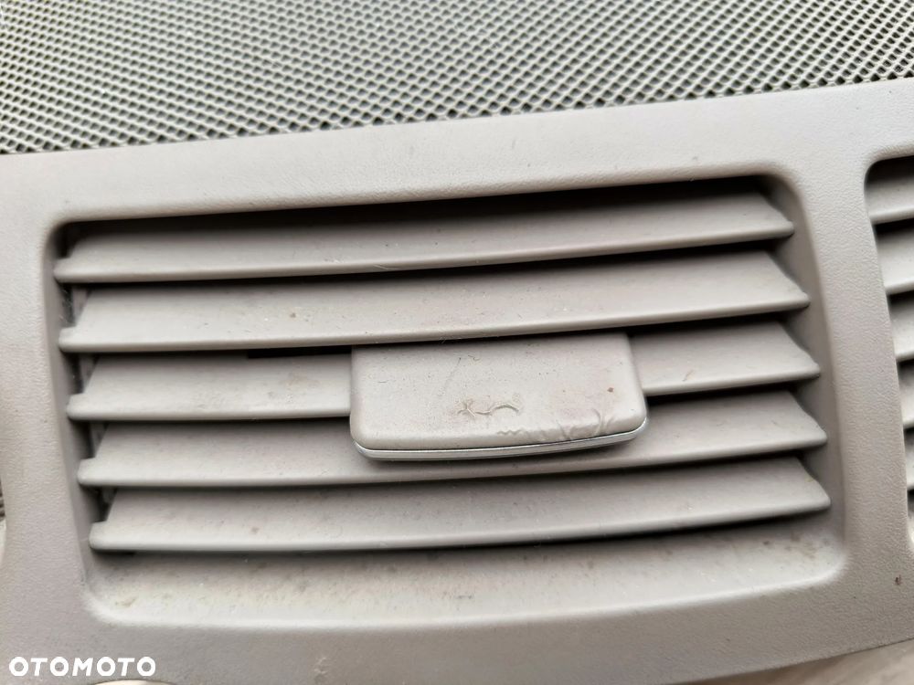 MERCEDES W211 KRATKA ŚRODKOWA NAWIEWU BEŻOWA BANAN - 2