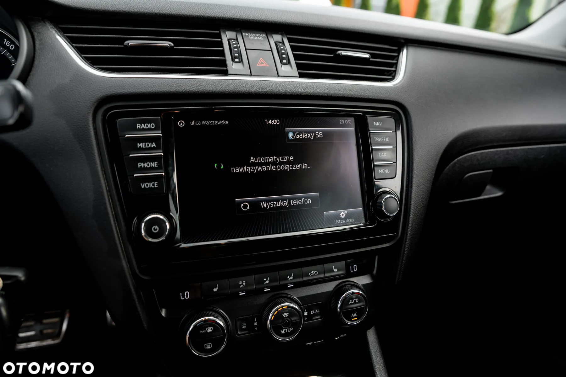 Skoda Octavia Combi 2.0 TDI 4x4 DSG Scout - 33