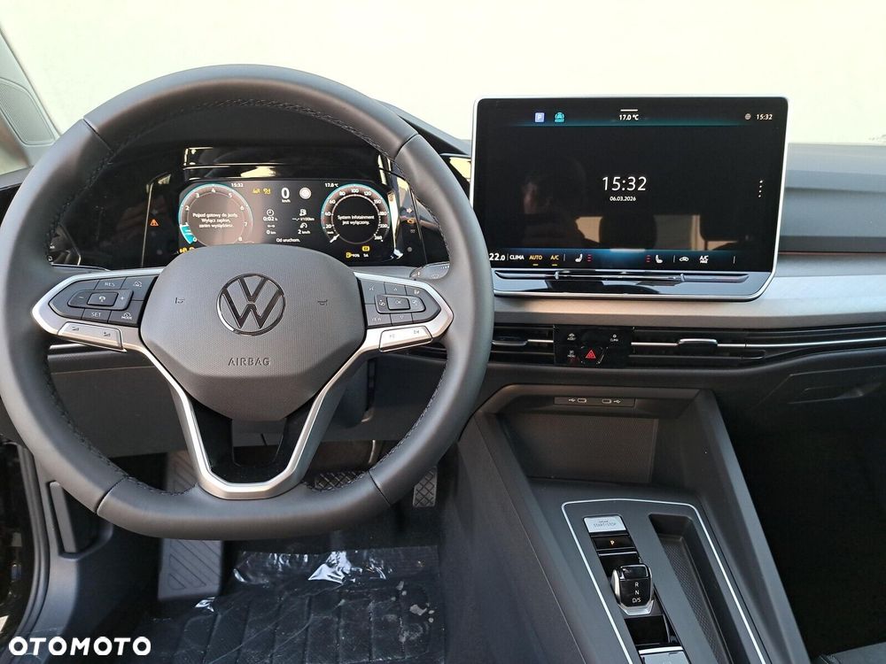 Volkswagen Golf Variant - 13