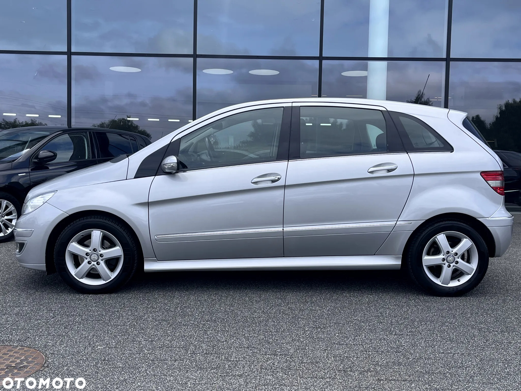 Mercedes-Benz Klasa B 180 CDI Autotronic - 2
