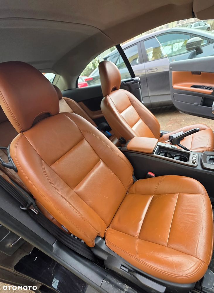 Volvo C70 D3 Momentum - 7