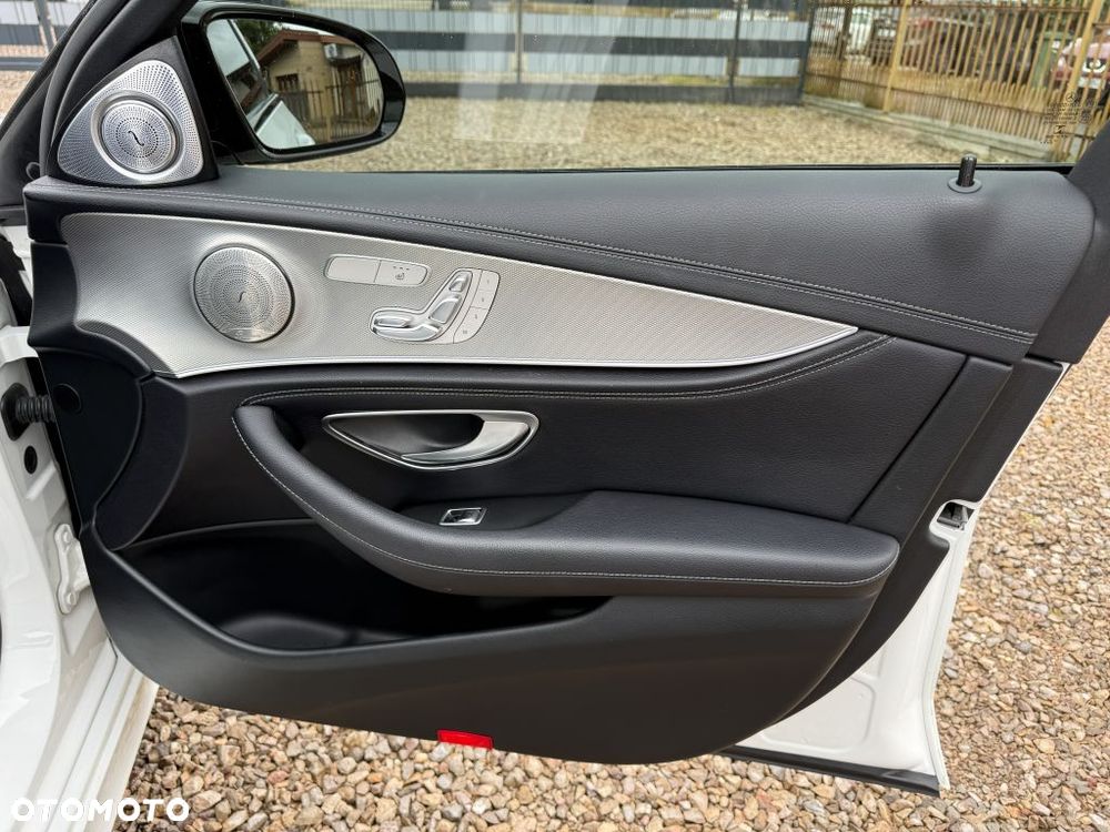 Mercedes-Benz Klasa E - 13