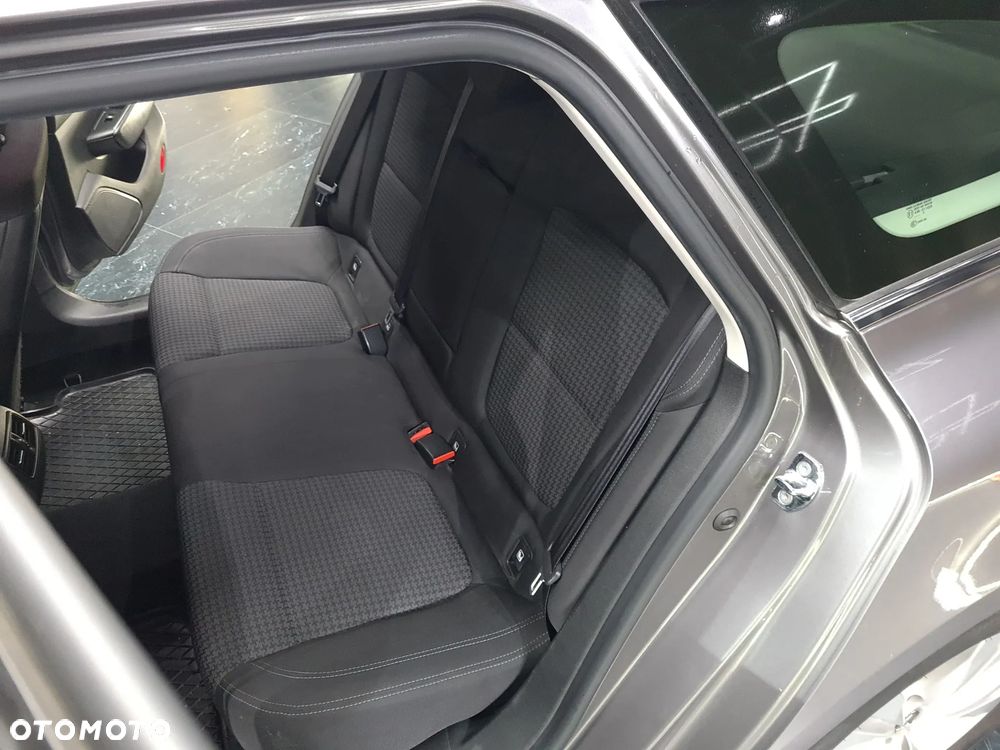 Renault Talisman BLUE dCi 160 EDC BUSINESS EDITION - 26