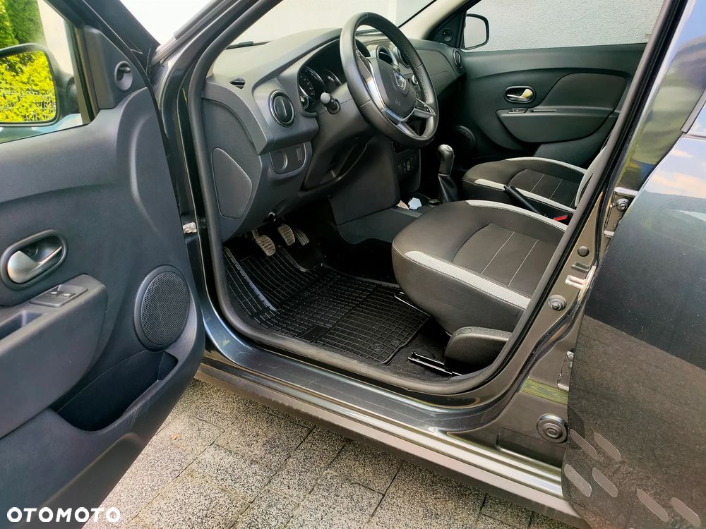 Dacia Sandero Stepway - 11