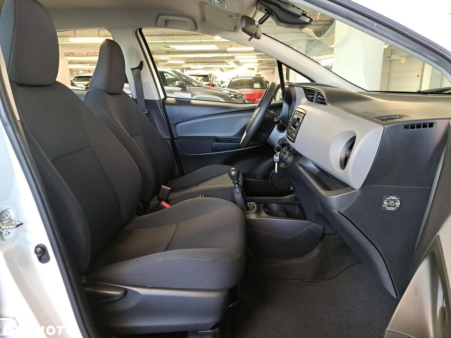 Toyota Yaris - 14