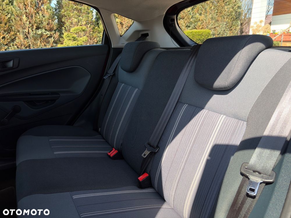 Ford Fiesta 1.25 SYNC Edition - 25