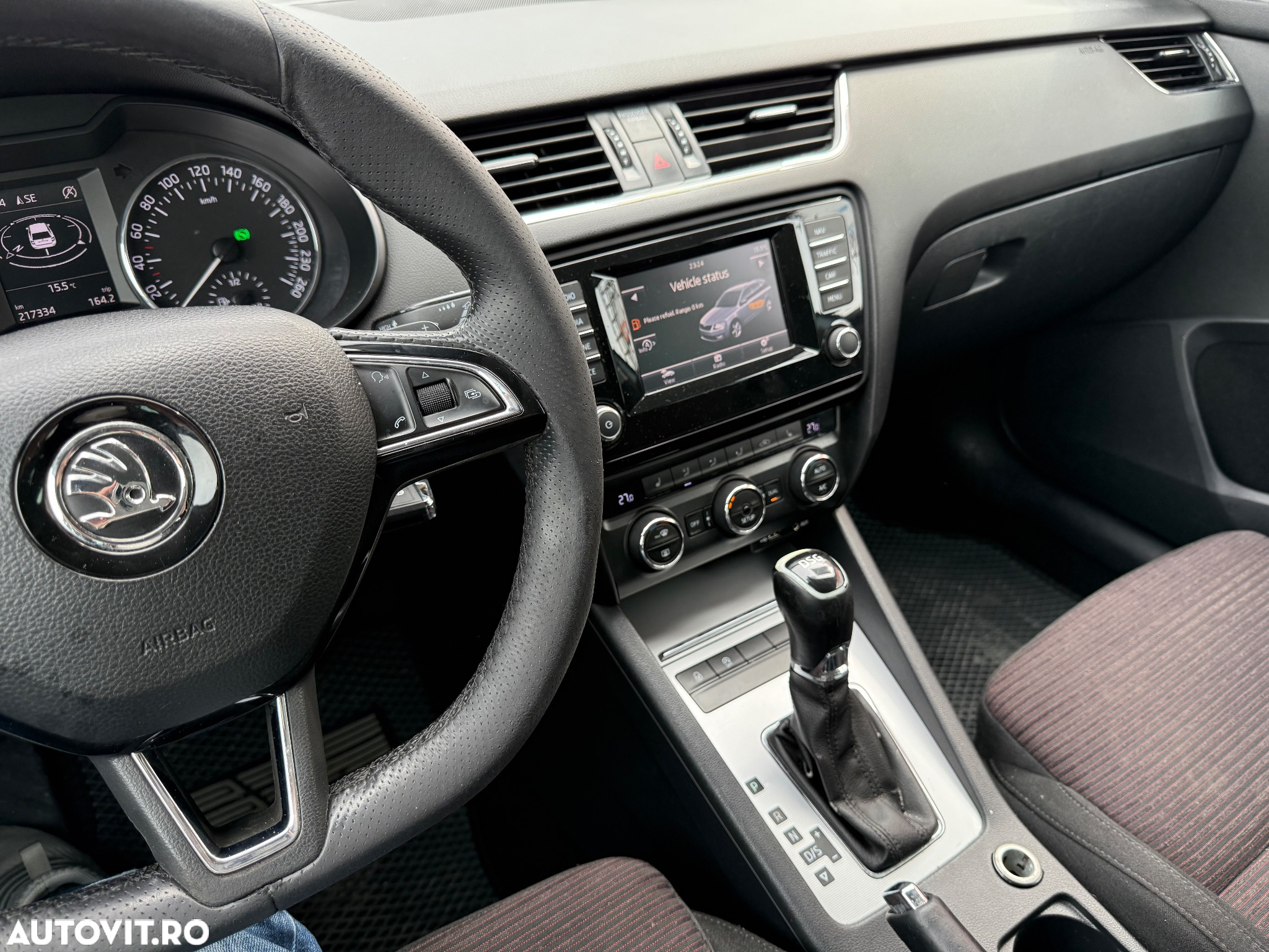 Skoda Octavia Combi Diesel 2.0 TDI DSG Style - 8