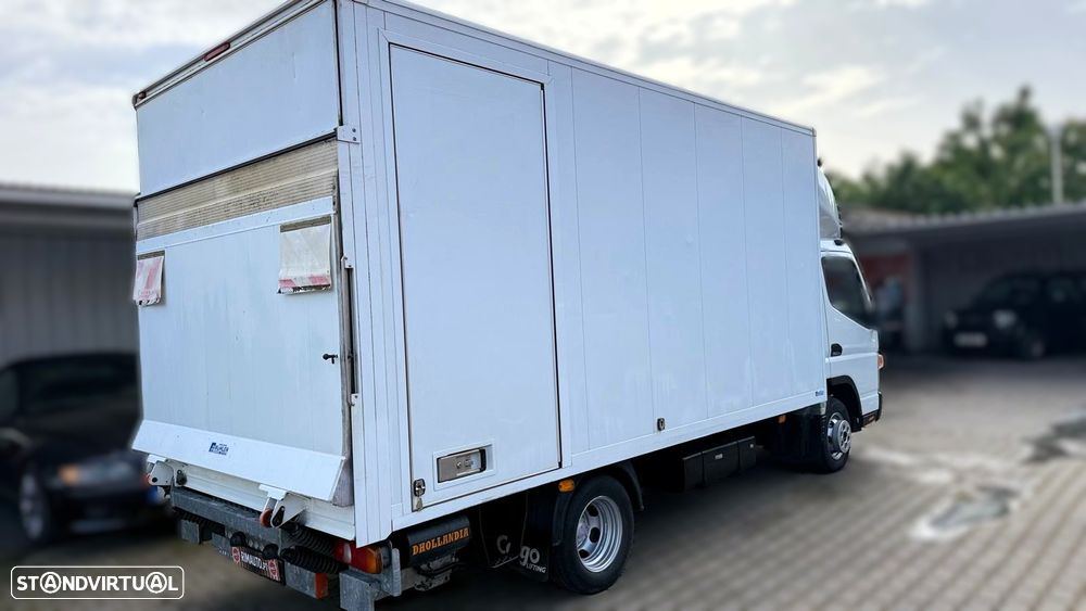 Mitsubishi canter fuso plataforma - 1