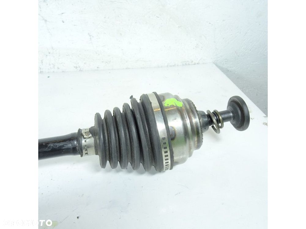 BMW 7 F01 F02 4.4 V8 PÓŁOŚ PRAWA PRZÓD - 3