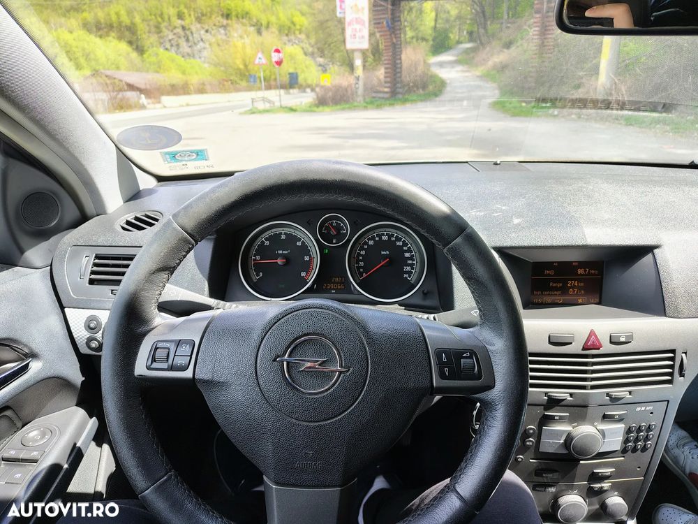 Opel Astra 1.7 CDTI - 5
