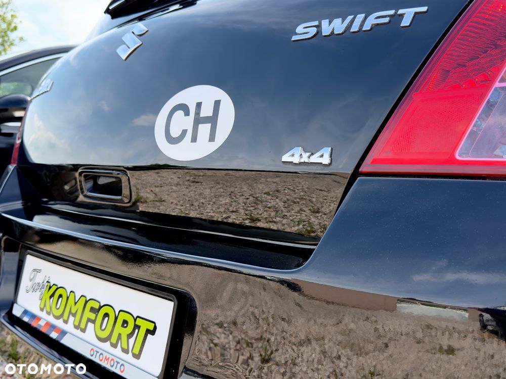 Suzuki Swift 1.3 4x4 Comfort - 31