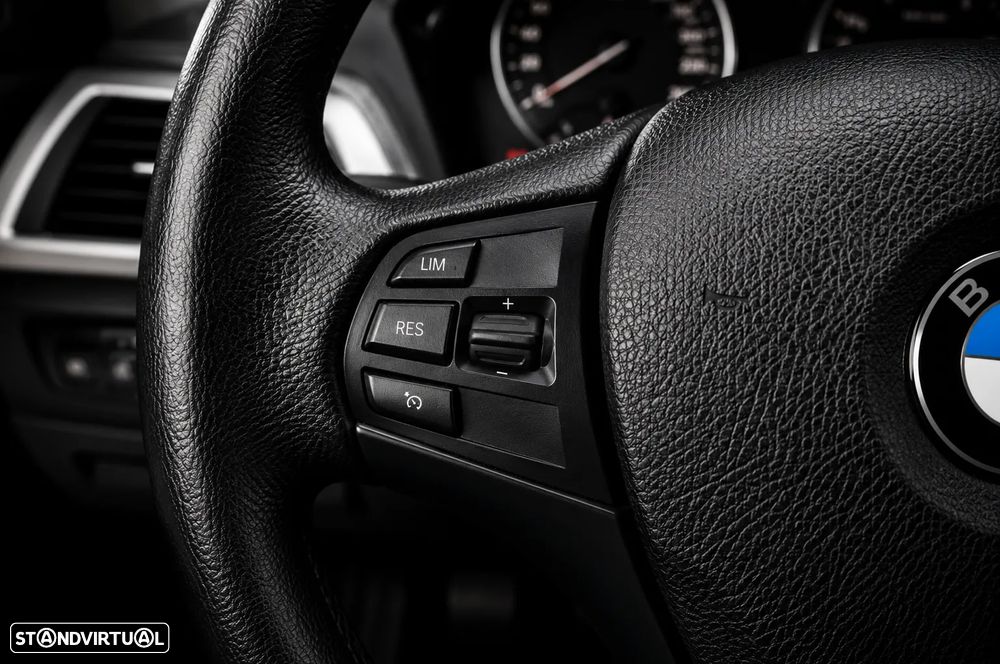BMW 116 d EfficientDynamics - 35