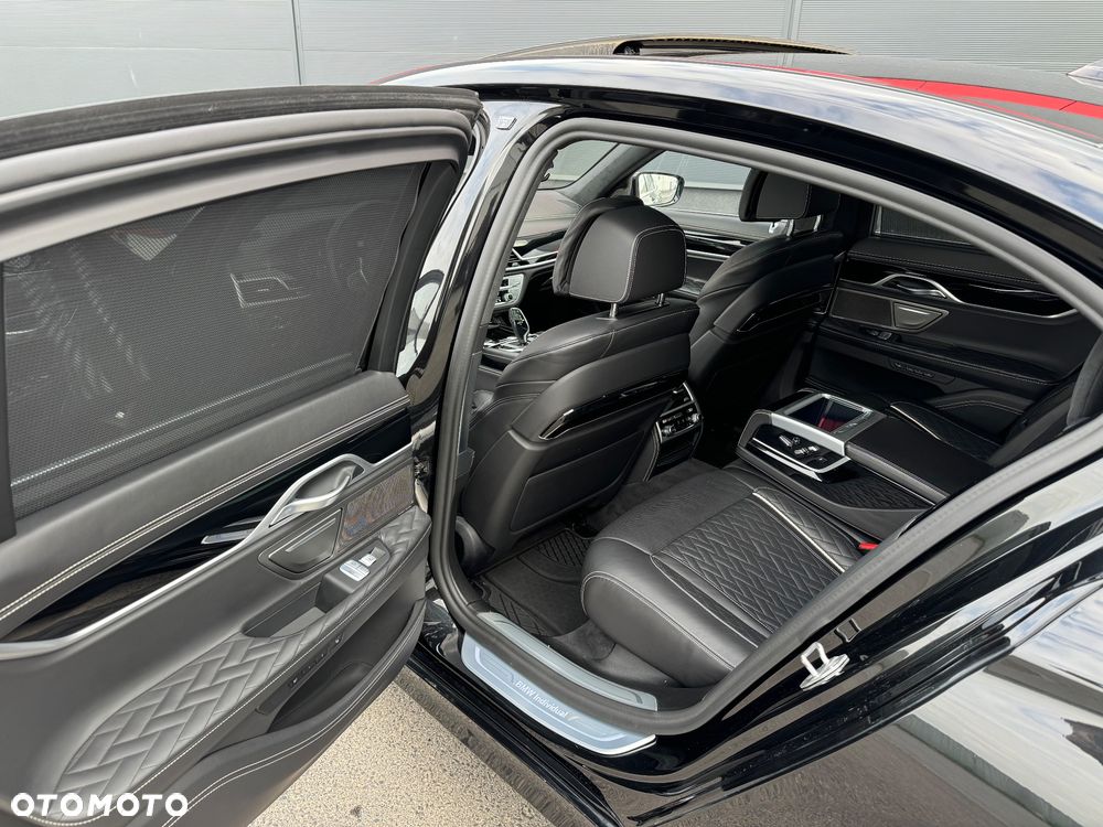 BMW Seria 7 750d xDrive - 18