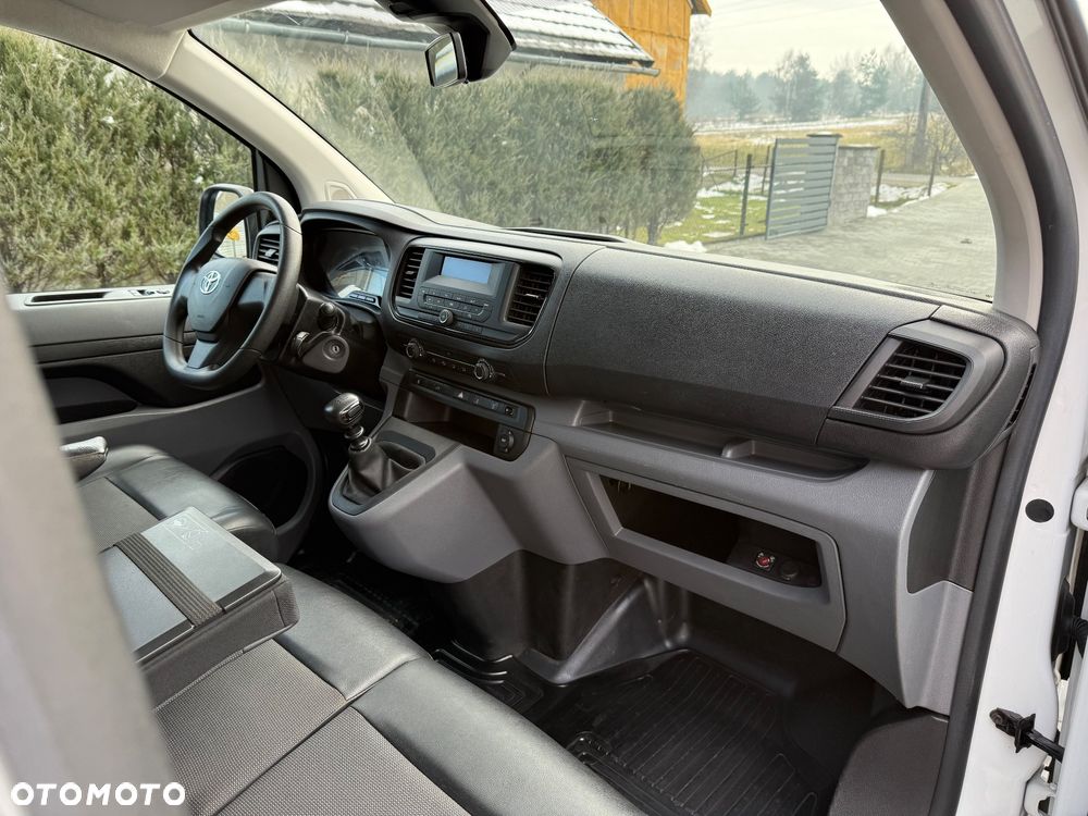 Toyota Proace - 17