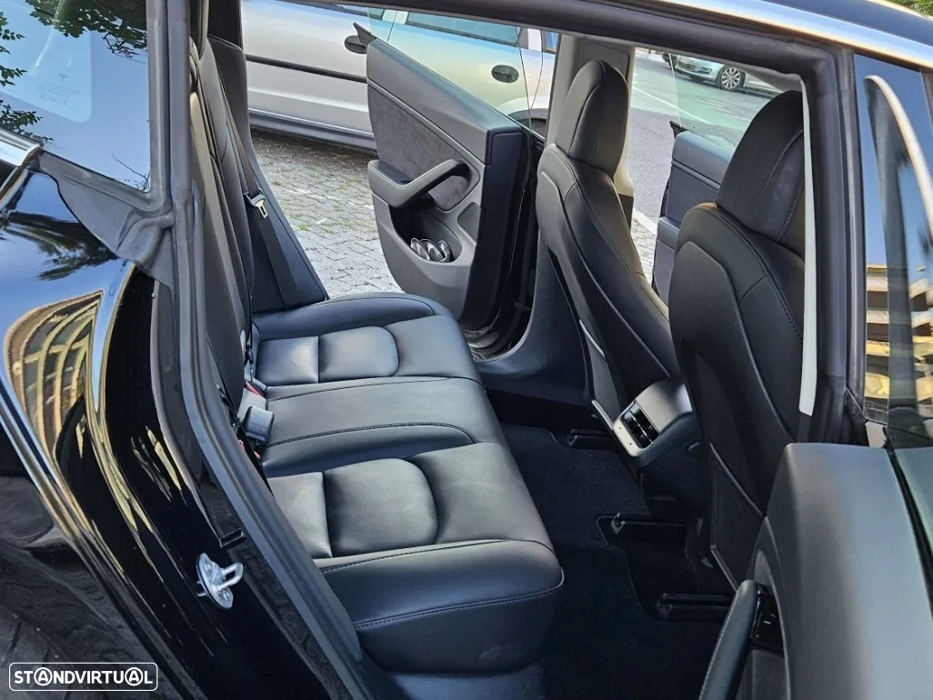 Tesla Model 3 Performance Dual Motor AWD - 12