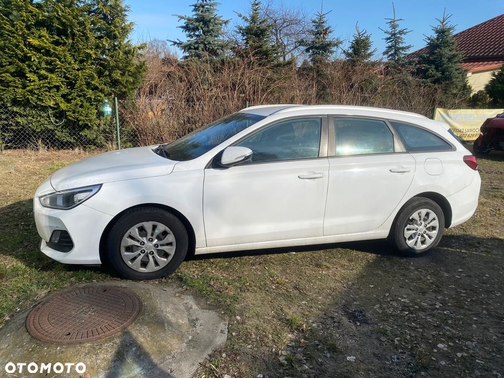 Hyundai i30 1.6 D Comfort - 1