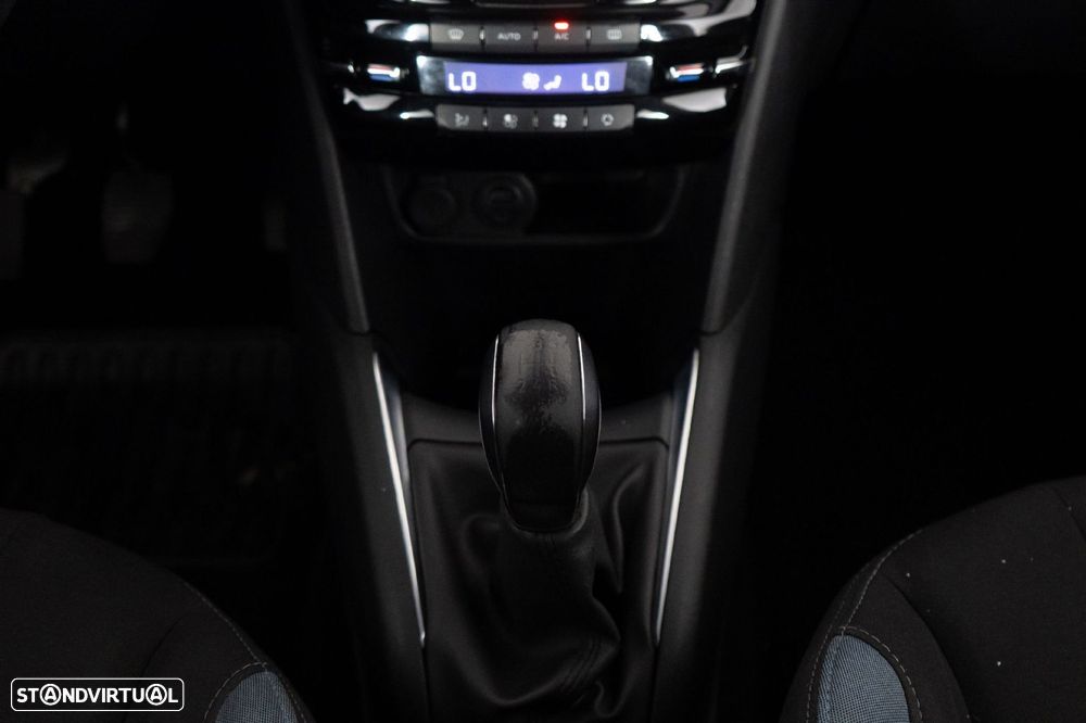 Peugeot 208 1.6 e-HDi SE Style - 20