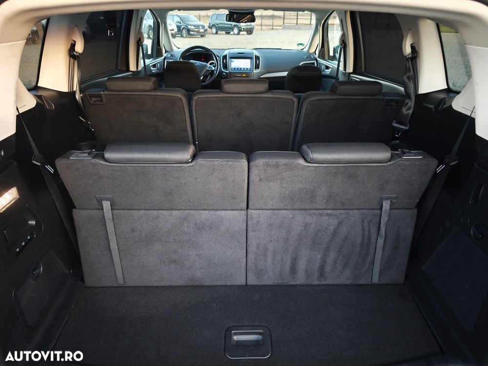 Ford S-Max 2.0 TDCi Titanium - 18