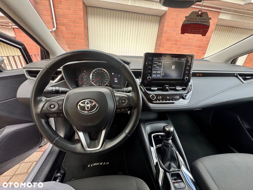 Toyota Corolla 1.6 Comfort - 6