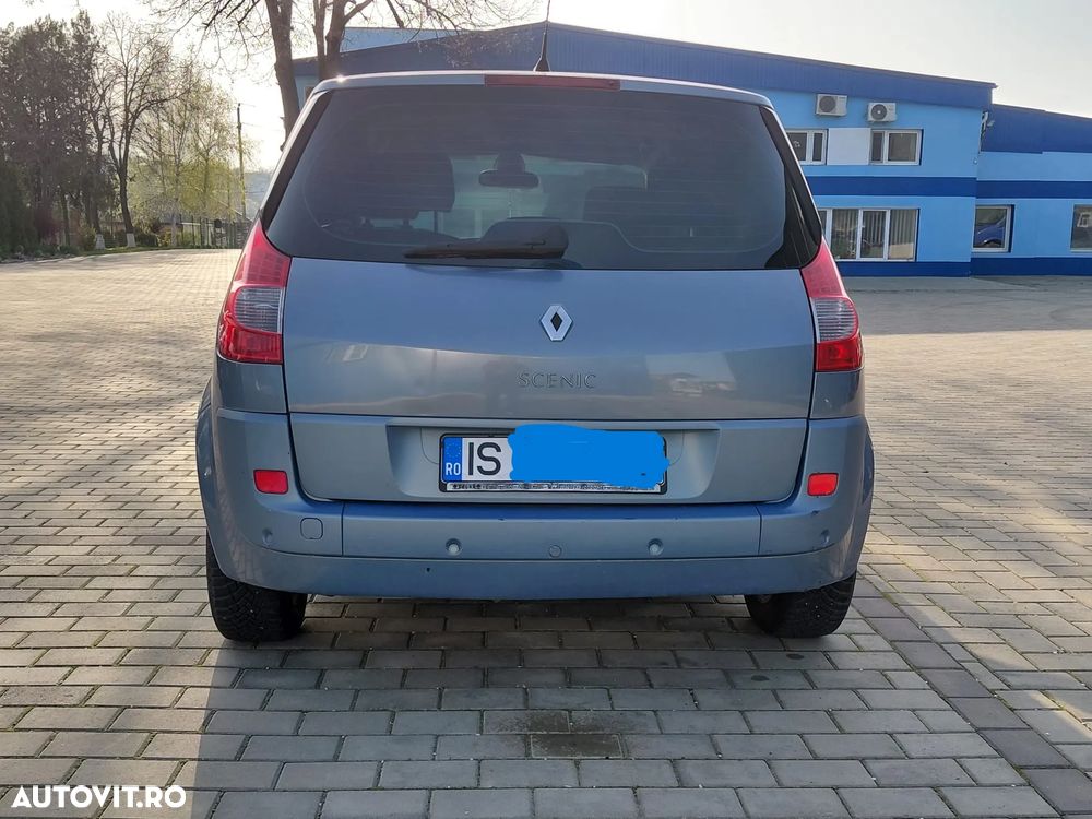Renault Scenic - 5