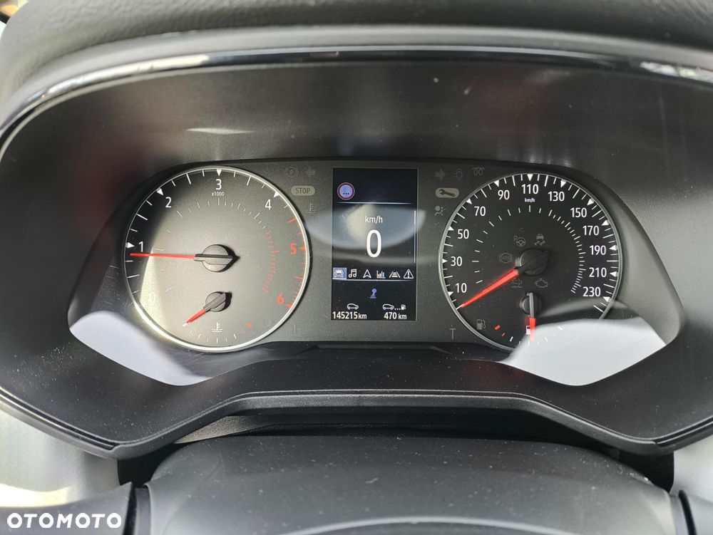 Renault Clio - 25