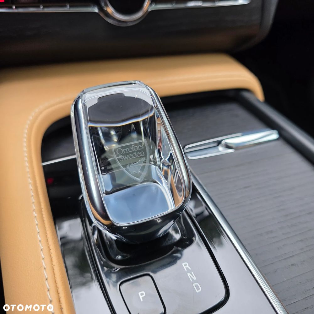 Volvo XC 90 - 31