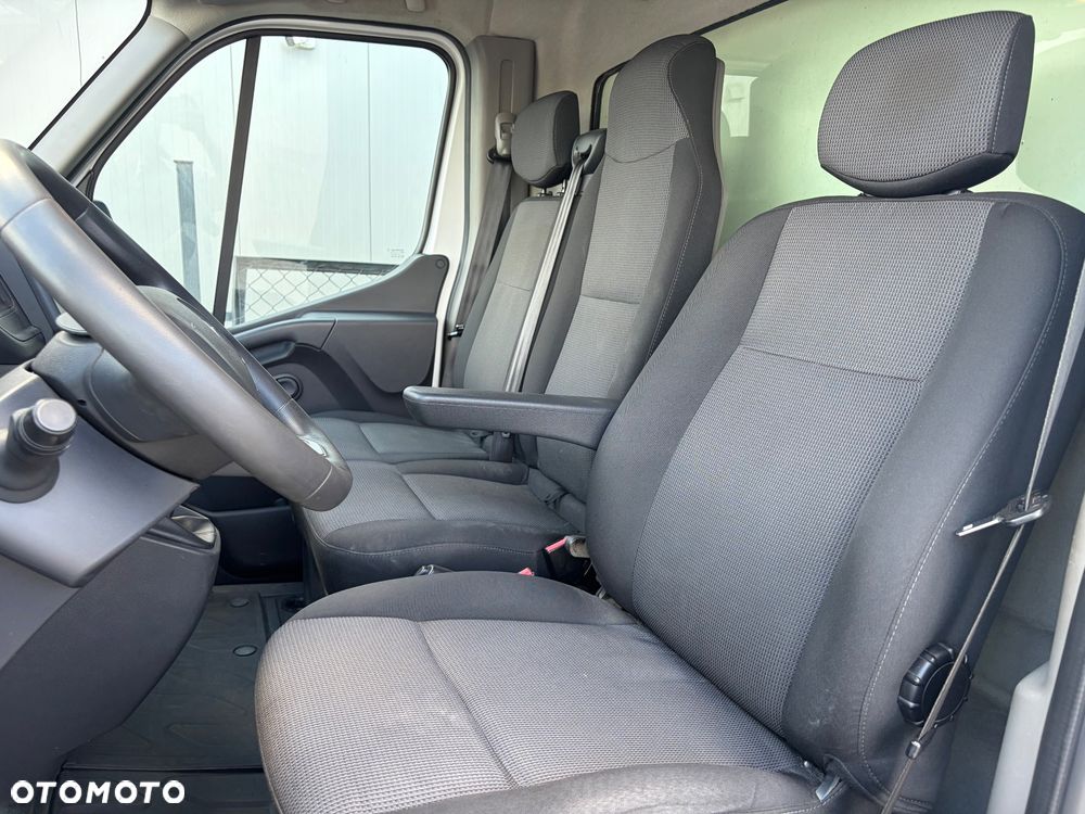 Renault Master - 22
