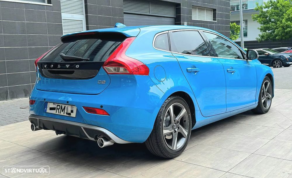 Volvo V40 D2 R Design - 21