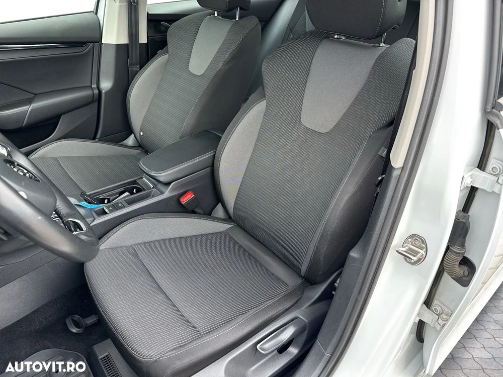 Skoda Octavia 1.5 TSI DSG Mild Hybrid Ambition - 14