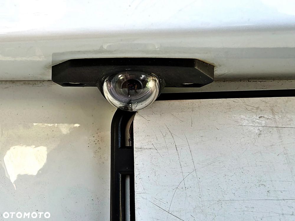 Ford Mondeo 2.0 TDCi Titanium - 17