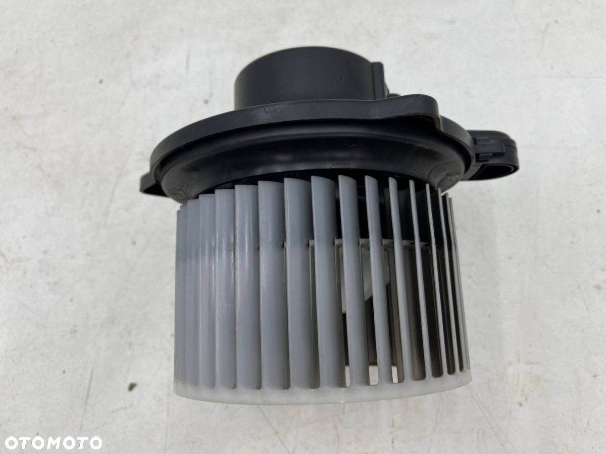 Wentylator wnętrza Hyundai i30 I FD 07-12r. dmuchawa powietrza nadmuchu nawiewu nagrzewnicy - 3