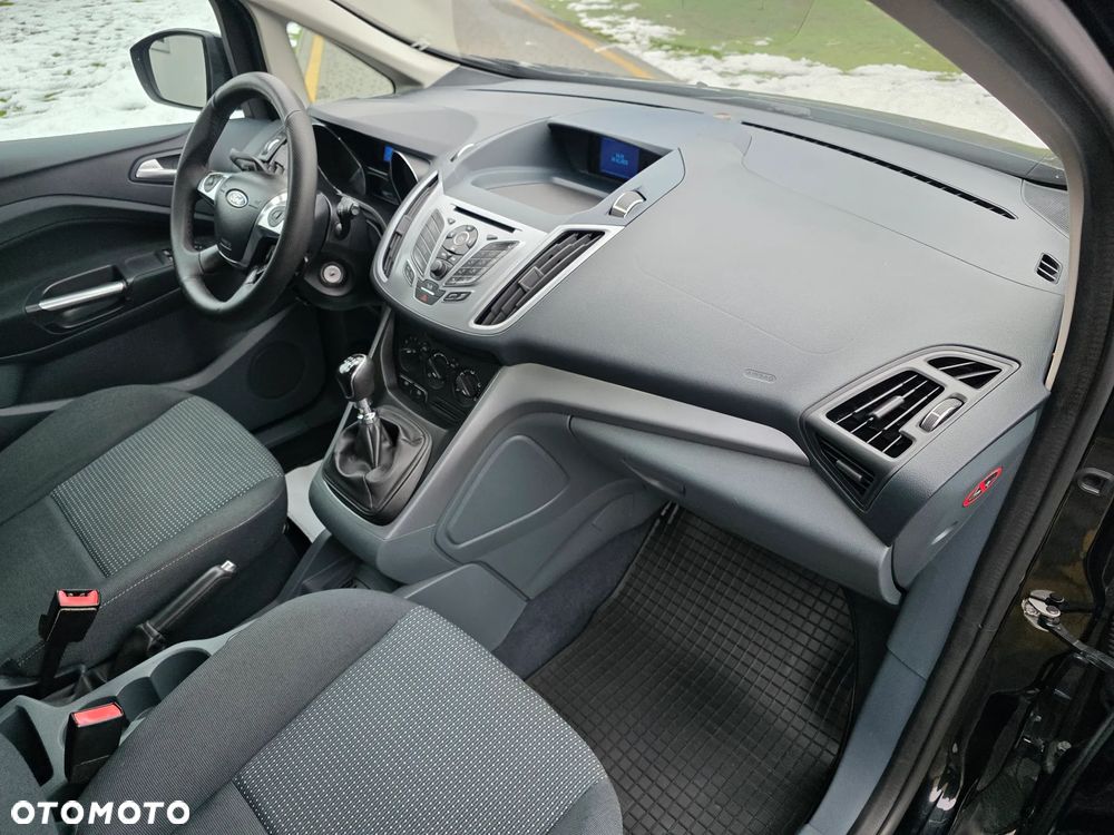 Ford C-MAX - 22