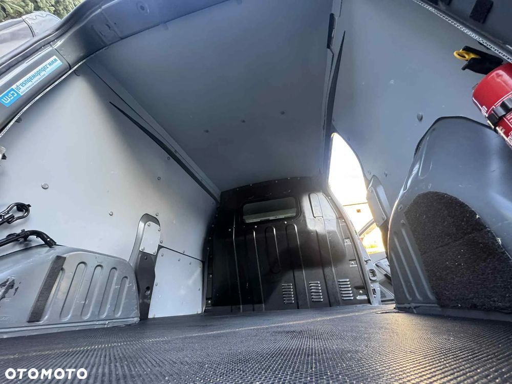 Renault Express - 17