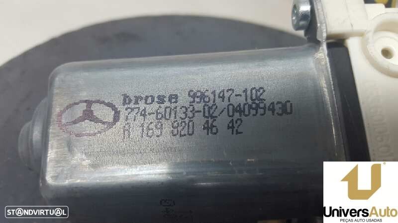 MOTOR ELEVADOR TRASEIRO DIREITO MERCEDES CLASE B (W245) 200 CDI (245.208) - 4
